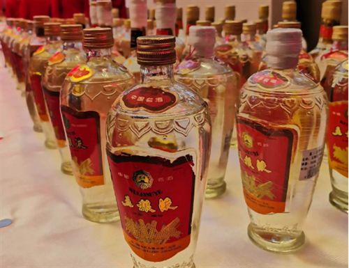 专业上门高价回收名酒老酒开元棋牌京城亚南酒业：(图4)